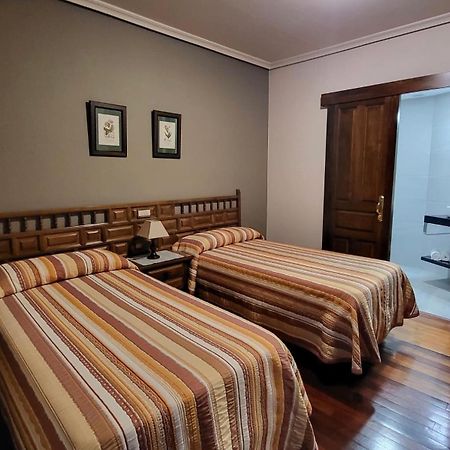 Hosteria Miguel Angel Santillana del Mar Zewnętrze zdjęcie
