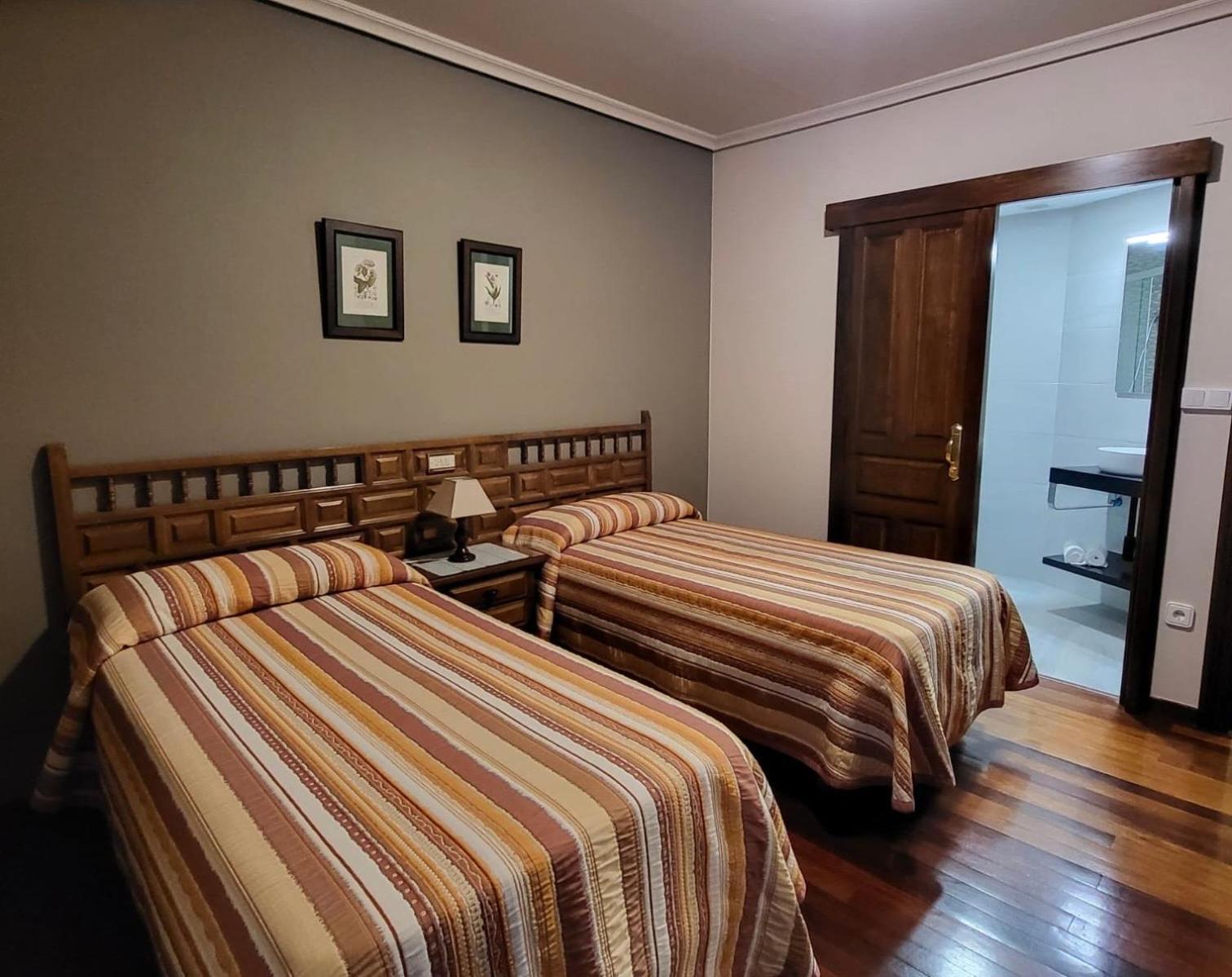 Hosteria Miguel Angel Santillana del Mar Zewnętrze zdjęcie